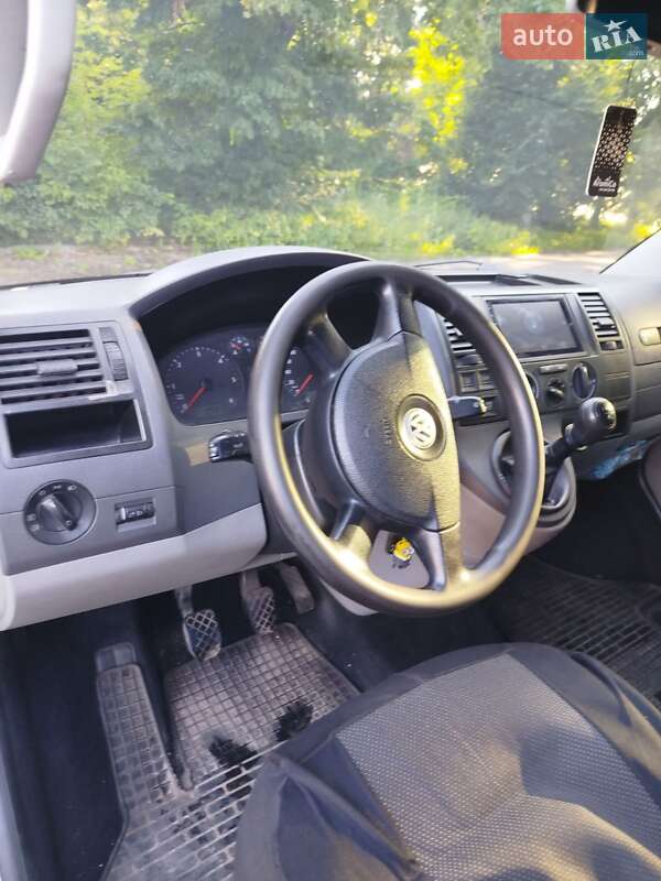 Минивэн Volkswagen Transporter 2009 в Шостке