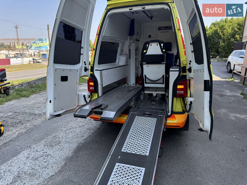 Автомобиль скорой помощи Volkswagen Transporter 2016 в Харькове