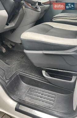 Минивэн Volkswagen Transporter 2012 в 