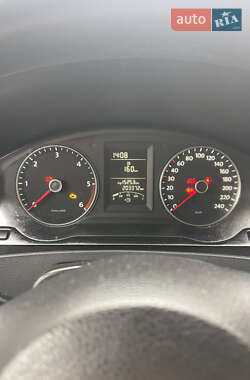 Минивэн Volkswagen Transporter 2012 в 