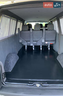 Минивэн Volkswagen Transporter 2000 в 