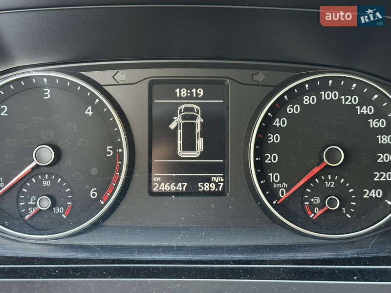 Грузовой фургон Volkswagen Transporter 2017 в Виннице