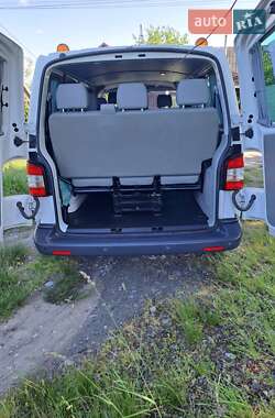 Минивэн Volkswagen Transporter 2010 в 