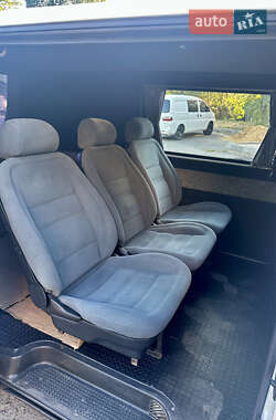 Минивэн Volkswagen Transporter 1998 в 