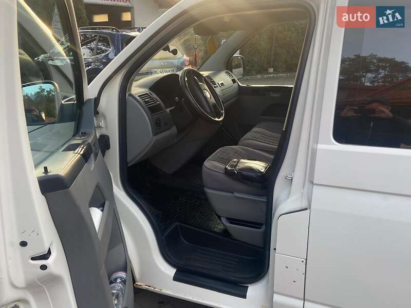 Минивэн Volkswagen Transporter 2005 в Львове фото 10 Минивэн Volkswagen Transporter 2005 в Львове