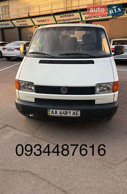 Мінівен Volkswagen Transporter 2001 в Києві