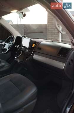 Мінівен Volkswagen Transporter 2008 в 