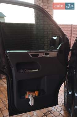 Мінівен Volkswagen Transporter 2008 в 