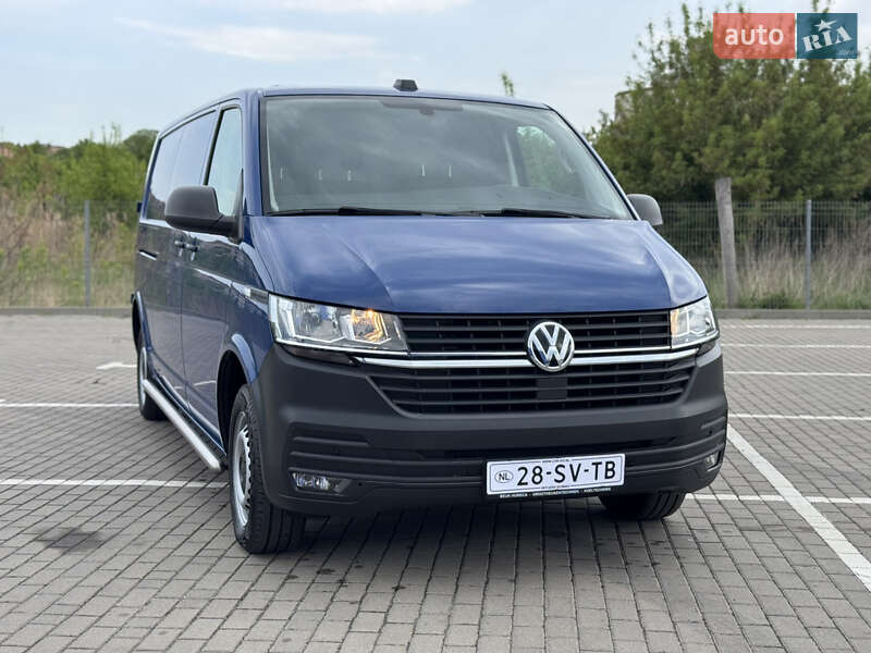 Грузовой фургон Volkswagen Transporter 2021 в Дубно