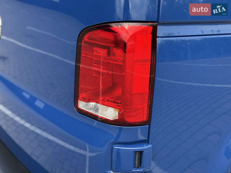 Грузовой фургон Volkswagen Transporter 2021 в Дубно