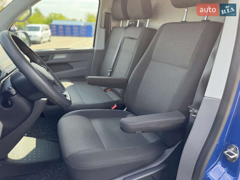 Грузовой фургон Volkswagen Transporter 2021 в Дубно