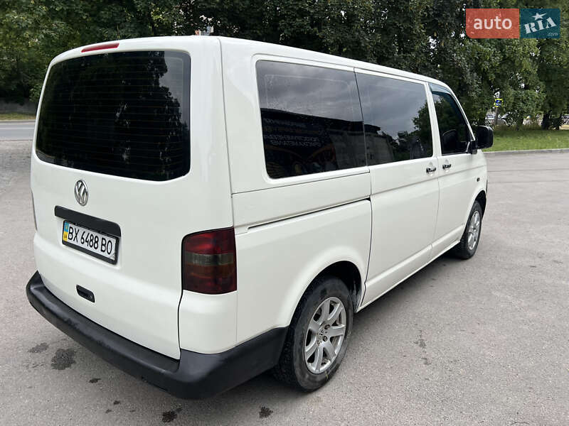 Минивэн Volkswagen Transporter 2003 в Каменец-Подольском