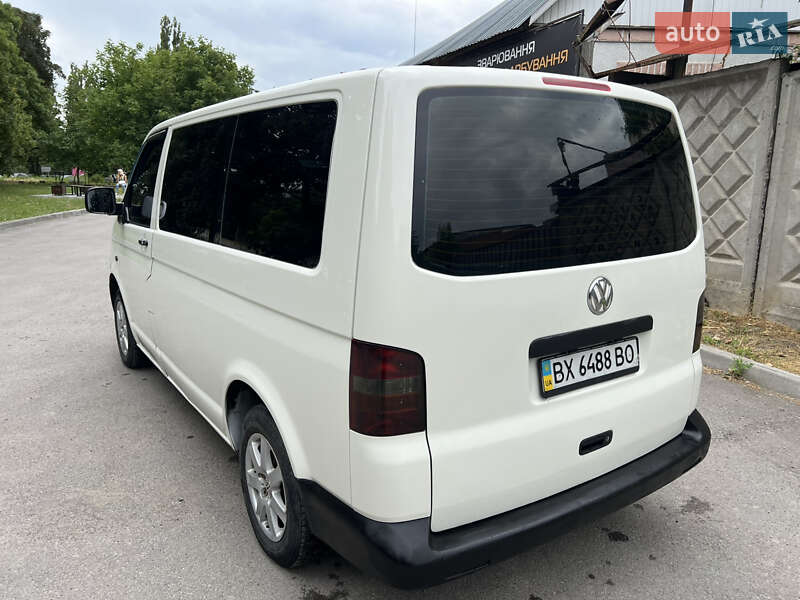 Минивэн Volkswagen Transporter 2003 в Каменец-Подольском