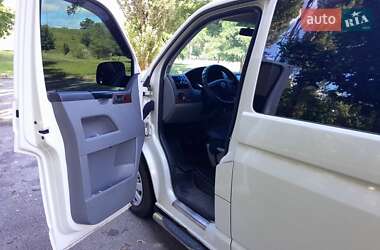 Минивэн Volkswagen Transporter 2008 в 