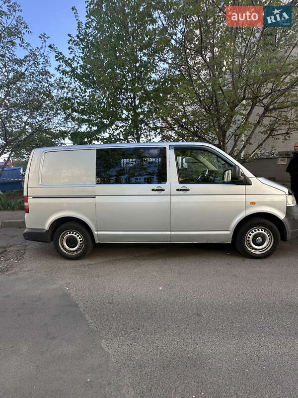 Минивэн Volkswagen Transporter 2003 в Одессе
