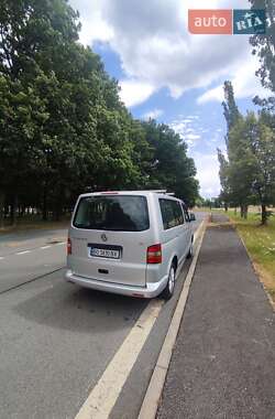 Минивэн Volkswagen Transporter 2004 в 