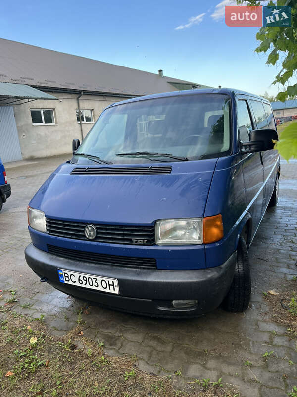 Минивэн Volkswagen Transporter 2000 в 