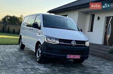 Вантажний фургон Volkswagen Transporter 2018 в Любомлі