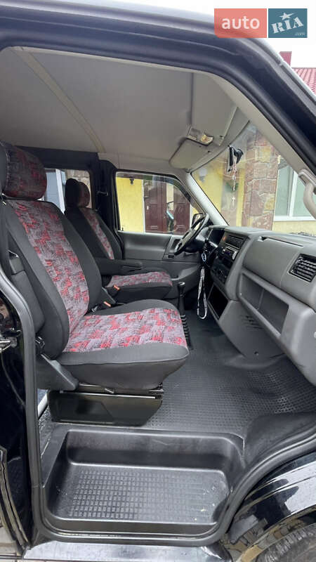 Минивэн Volkswagen Transporter 2002 в Тернополе