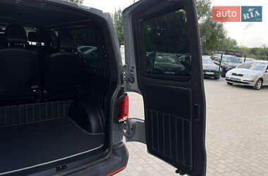 Минивэн Volkswagen Transporter 2021 в 