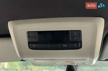 Минивэн Volkswagen Transporter 2021 в 