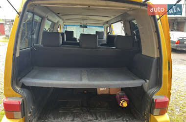 Минивэн Volkswagen Transporter 2000 в 