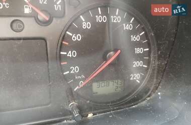 Минивэн Volkswagen Transporter 2000 в 