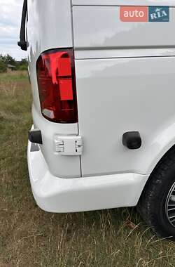Грузовой фургон Volkswagen Transporter 2020 в 