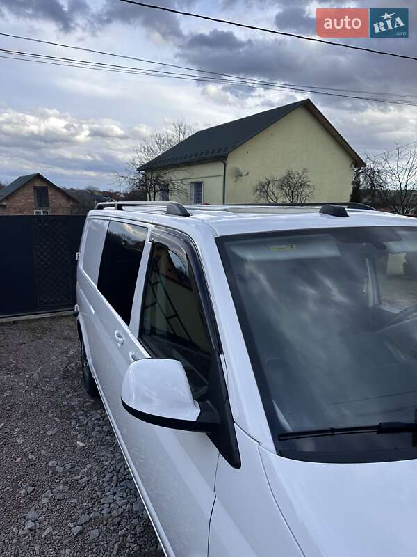 Грузовой фургон Volkswagen Transporter 2020 в Львове