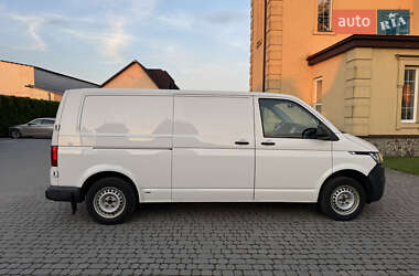 Грузопассажирский фургон Volkswagen Transporter 2021 в 