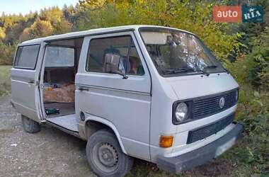 Грузопассажирский фургон Volkswagen Transporter 1990 в Самборе