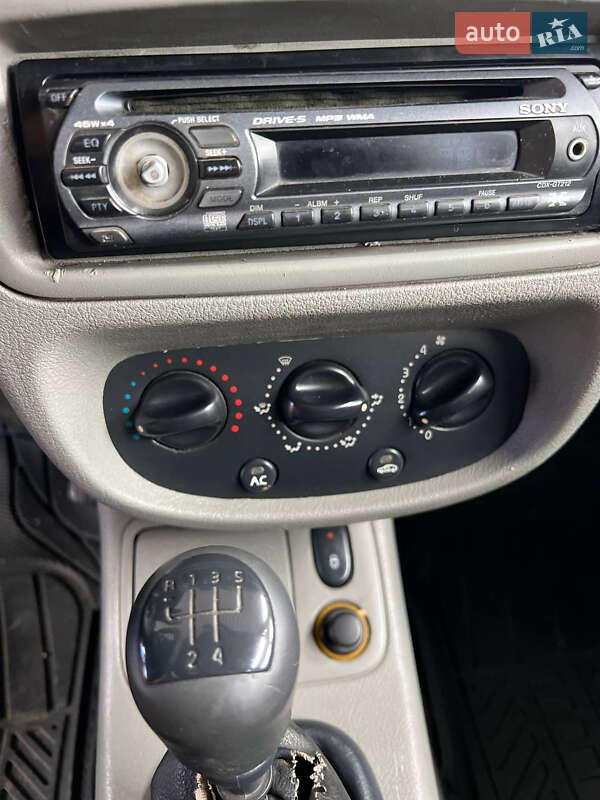 Мінівен Volkswagen Transporter 2008 в Запоріжжі
