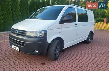 Вантажопасажирський фургон Volkswagen Transporter 2015 в Хмельницькому