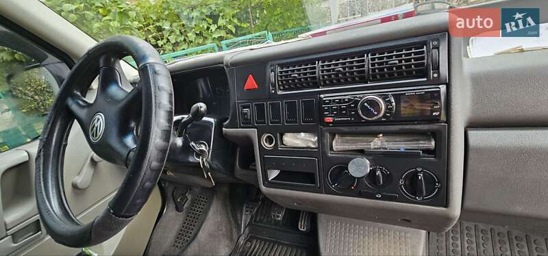 Минивэн Volkswagen Transporter 1999 в Гайсине