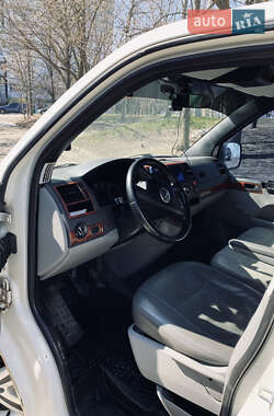 Минивэн Volkswagen Transporter 2005 в 