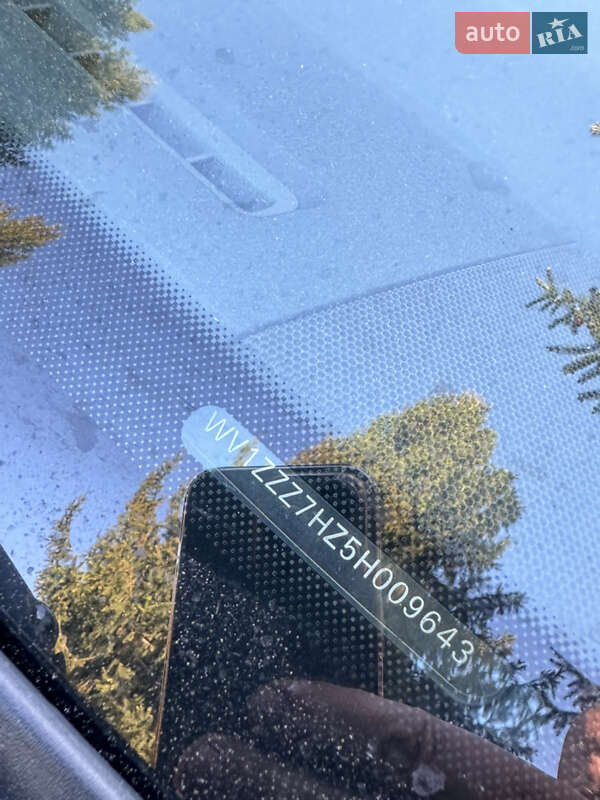 Мінівен Volkswagen Transporter 2004 в Стрию