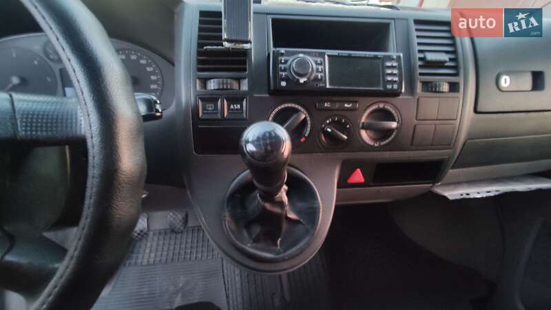 Минивэн Volkswagen Transporter 2006 в Первомайске