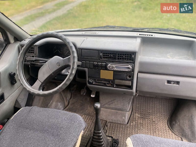 Минивэн Volkswagen Transporter 1995 в Коростышеве
