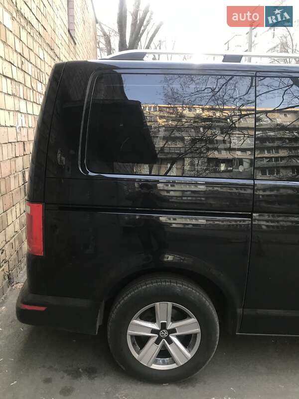 Минивэн Volkswagen Transporter 2016 в Киеве