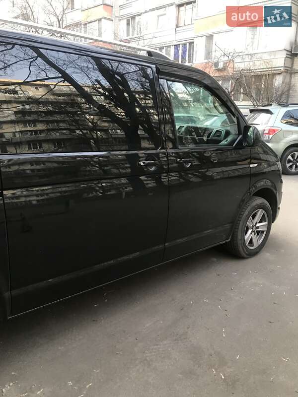 Минивэн Volkswagen Transporter 2016 в Киеве
