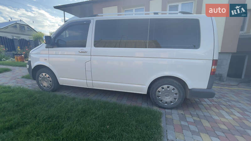 Минивэн Volkswagen Transporter 2006 в Хмельницком
