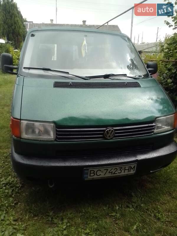 Минивэн Volkswagen Transporter 1997 в Самборе