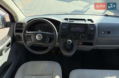 Минивэн Volkswagen Transporter 2005 в 