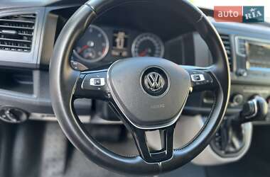Грузовой фургон Volkswagen Transporter 2015 в 