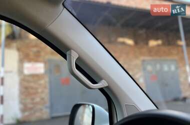 Грузовой фургон Volkswagen Transporter 2015 в 