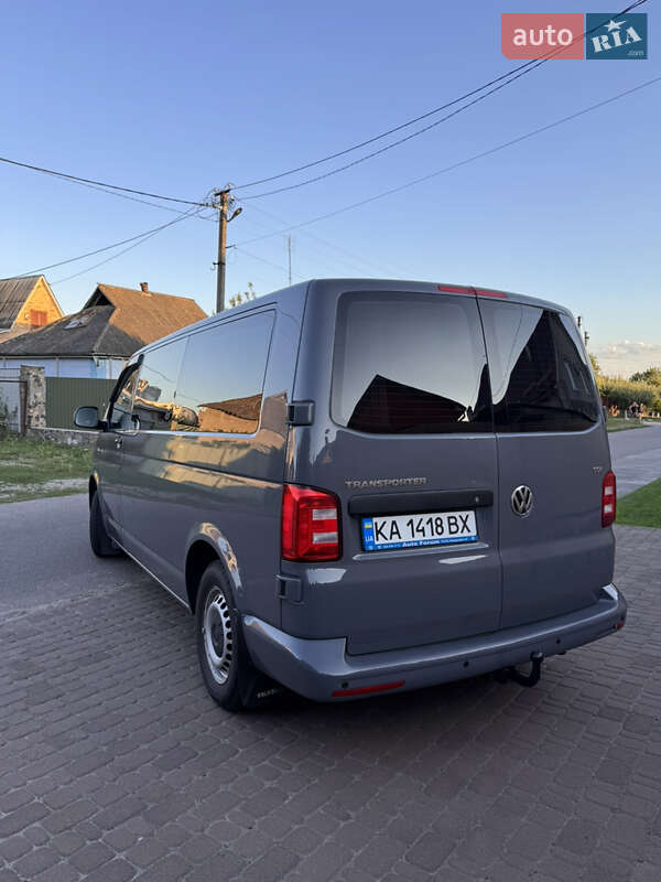 Мінівен Volkswagen Transporter 2017 в Миронівці