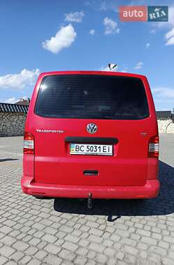 Минивэн Volkswagen Transporter 2010 в 