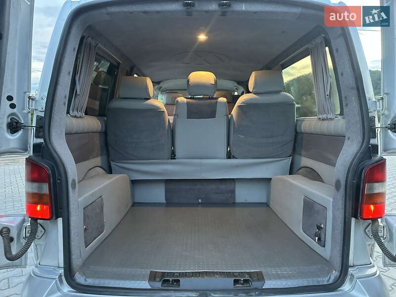 Мінівен Volkswagen Transporter 2004 в Надвірній