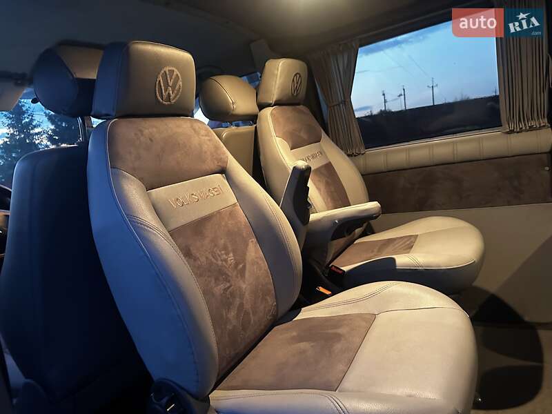 Мінівен Volkswagen Transporter 2004 в Надвірній