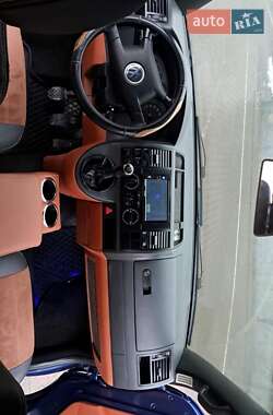 Минивэн Volkswagen Transporter 2003 в 